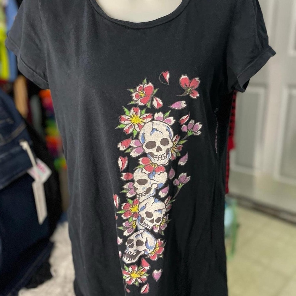 Ed hardy black tee